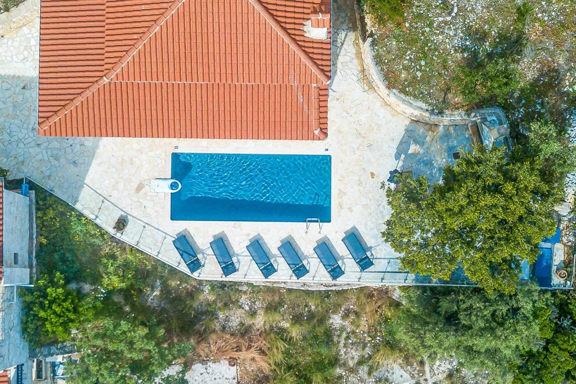 Segounia Villa *