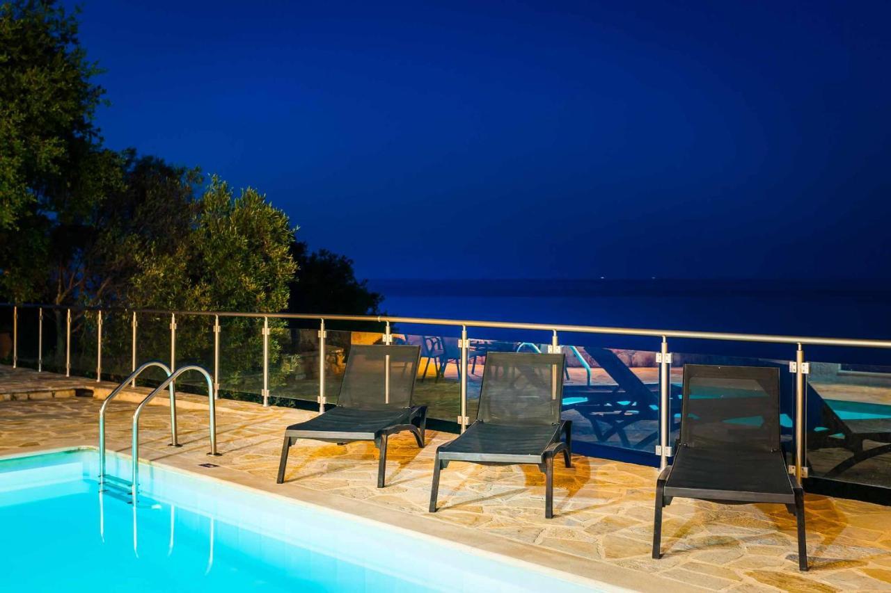 Segounia Villa